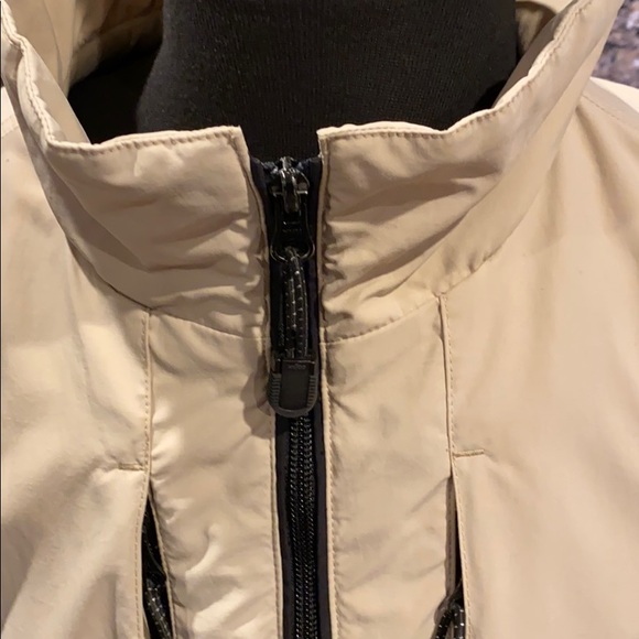 EDDIE BAUER grey golf vest in great condition! - Picture 3 of 7